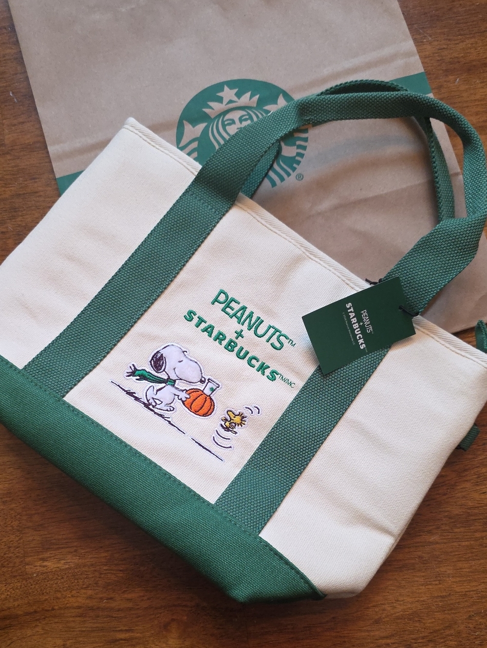 Starbucks NWT 2026 Fall Collection Peanuts Snoopy Canvas Tote Bag